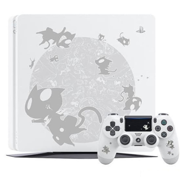 Persona 5 The Royal White