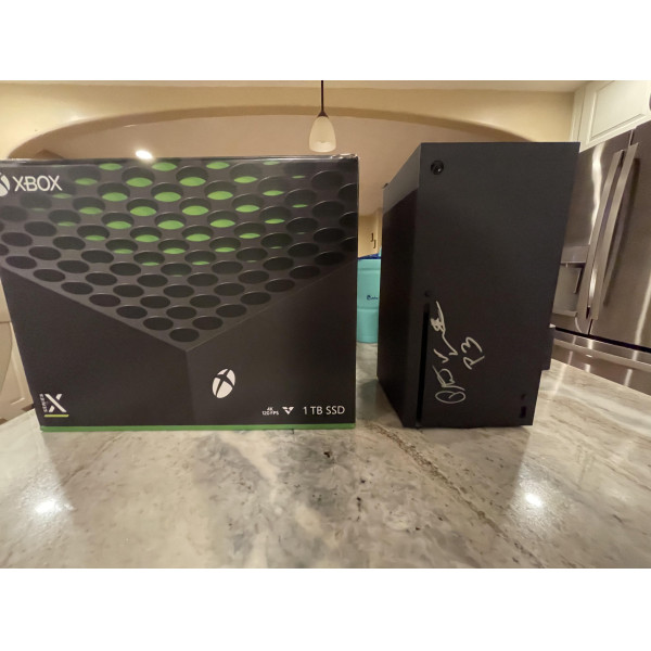 Phil Spencer Signature